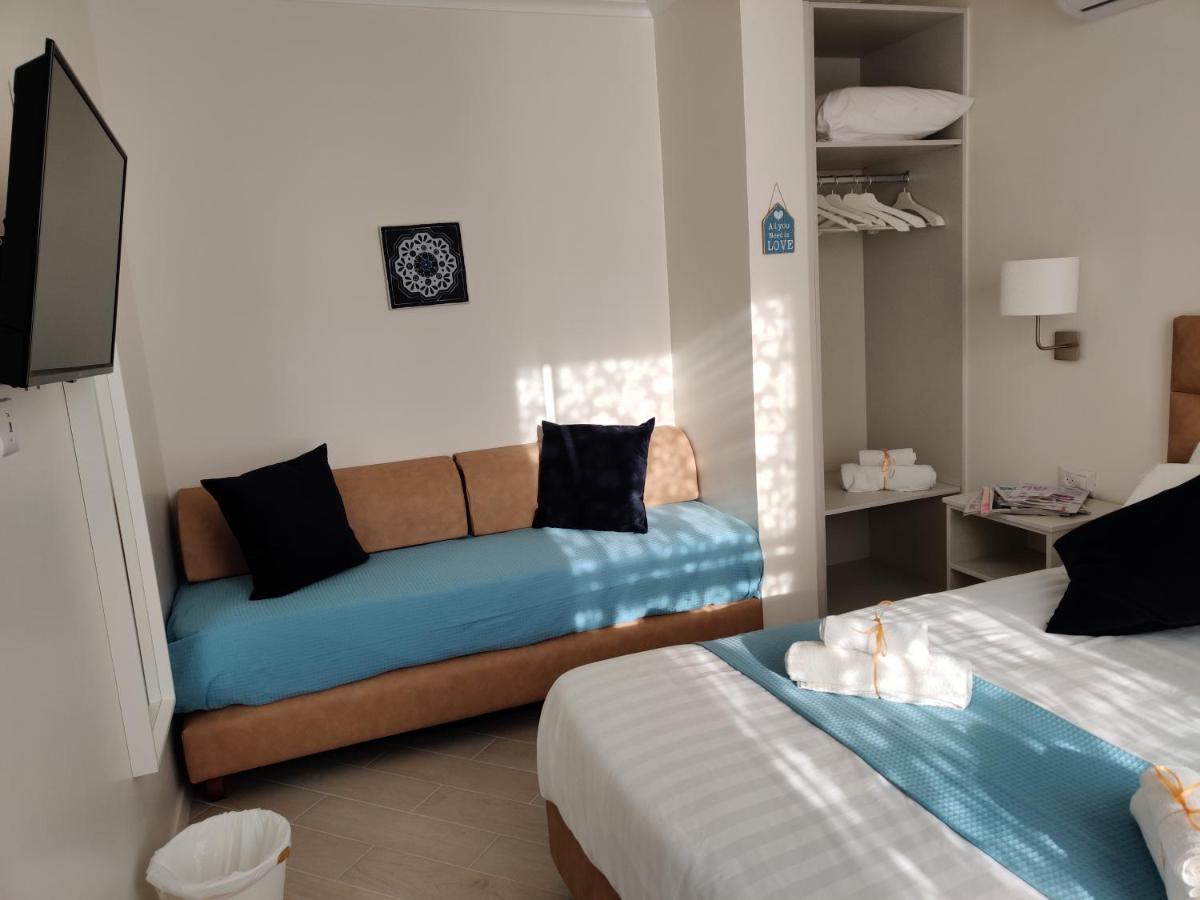 Migdal Luxury Suites Netanya J29 מראה חיצוני תמונה